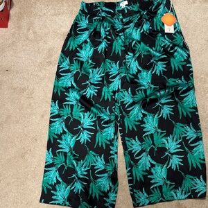 Tropical Print Wide Leg Bottoms